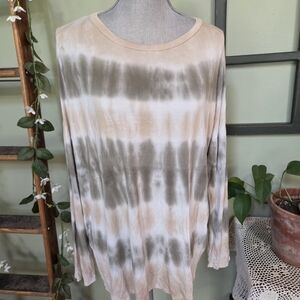 Elegant Tie-Dye Long Sleeve Top - Cream and Gray